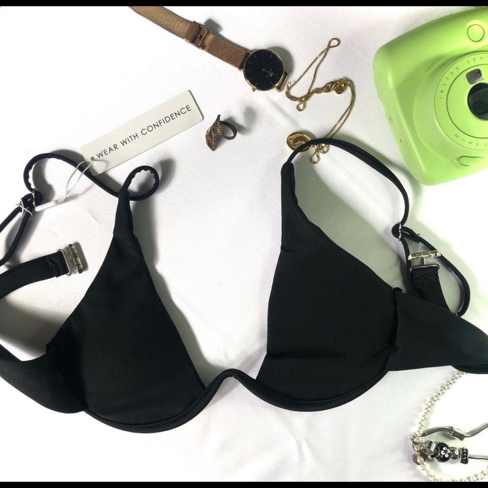 Brand New Aquatropic Bikini Set